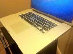 Je vends mon macbook pro 17 2.3 240 - Miniature