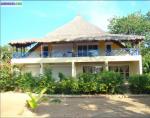 Location d'une villa en bord de mer a nosy be, madagascar - Miniature